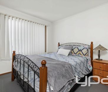 Close to the beach! - *Available for a 6 month lease only * - Photo 3