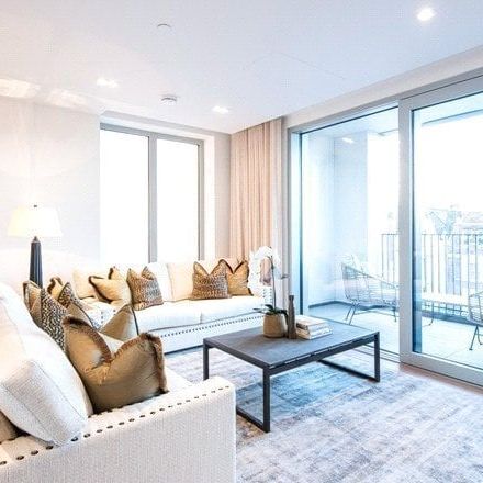 2 bedroom flat with 1 reception and 2 bathrooms in 287 Edgware Road, W2 - Photo 1