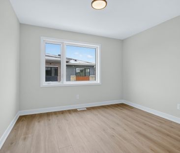 For Lease - 301 Glenroy Gilbert Drive Unit# 18, Barrhaven, Ontario - Photo 3