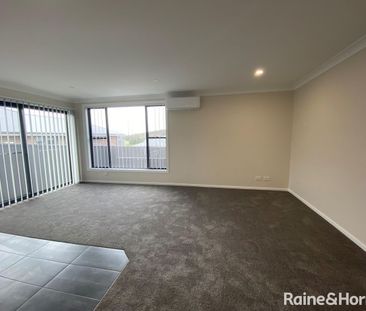 Low-Maintenance 1-Bedroom Home with Private Yard & Air Conditioning - Photo 1