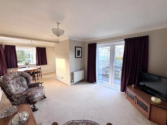 3 bedroom semi-detached house to rent - Photo 1