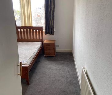 1 Bed Flat, Stephen Place, AB25 - Photo 3