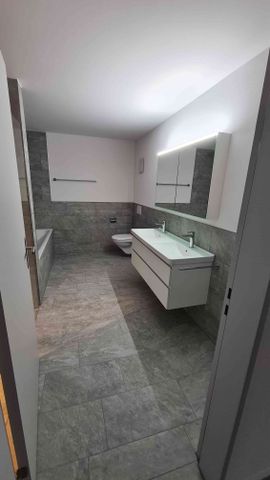 3.5 Zimmer, 119 m², 1. Stock - Foto 2