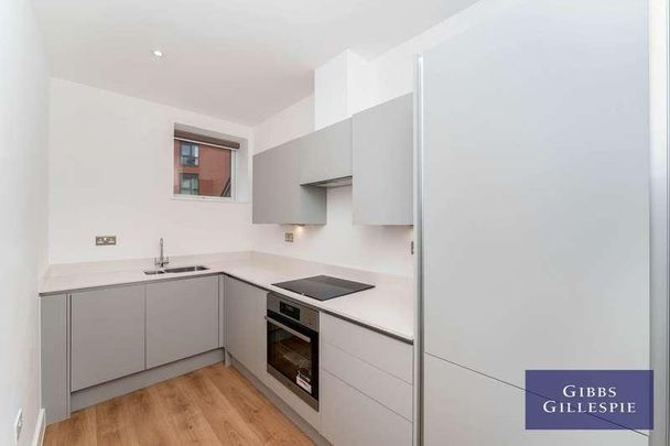 Tenor Building, New Broadway, London, W5 - Photo 1