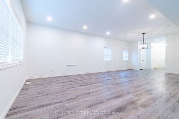 For Lease - 298 Middleton Avenue, London South, Ontario - Photo 1