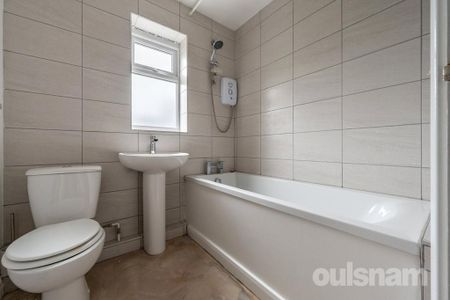 3 bedroom terraced house to rent - Photo 5