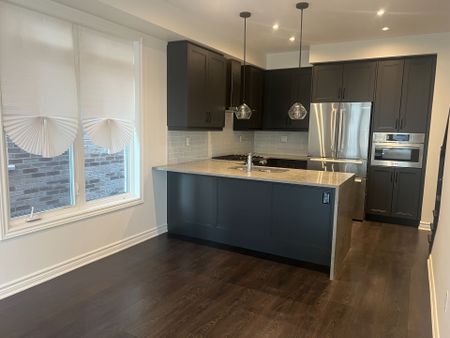 For Lease - 1160 Lloyd Landing, Milton, Ontario - Photo 4