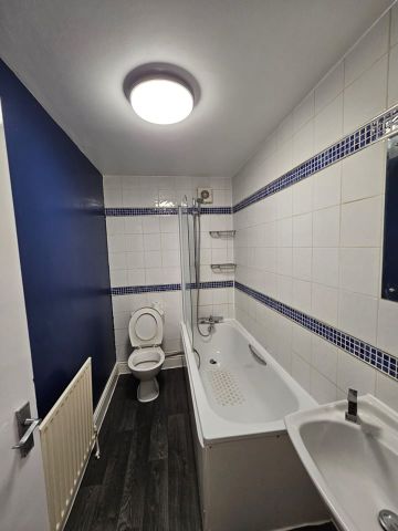 2 Bed Flat, Park Lane, CR0 - Photo 5