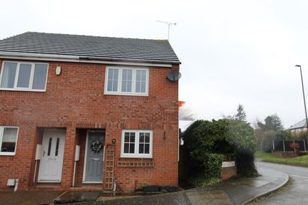 2 Holme Farm Court, Castle Gresley, Swadlincote, Derbyshire DE11 9JA - Photo 4