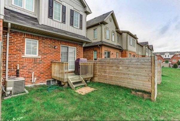 For Lease - 71 Magpie Way, Whitby, Ontario - Photo 1