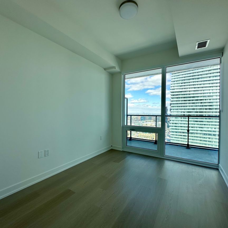 For Lease - 448 Burhamthorpe Road Unit# 3107, Mississauga, Ontario - Photo 1