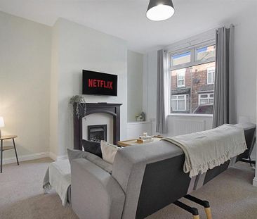 2 bedroom terraced house to rent - Photo 5