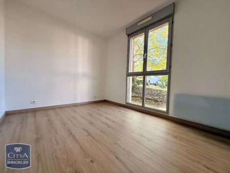Appartement à louer 4 pièces 87.76m² - Photo 2