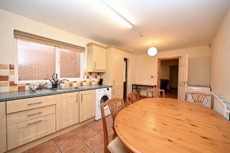 Room 1, 34c Edinburgh Street, Belfast, BT9 7DS - Photo 4