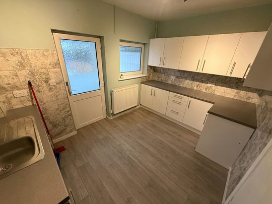 Moor Street, Burton-On-Trent, DE14 - Photo 1