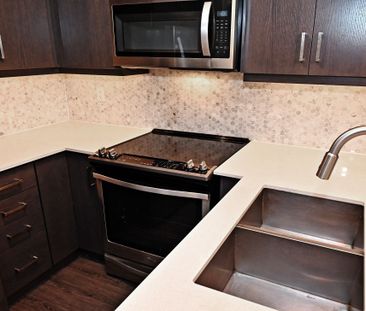 For Lease - 100 Long Branch Avenue Unit# 16, Toronto, Ontario - Photo 1