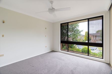 18 White Cedar Close, Green Point, NSW 2251 - Photo 4