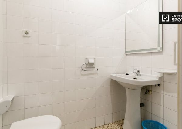 granada, Andalusia 18004