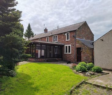 3 bedroom character property to rent - Photo 3