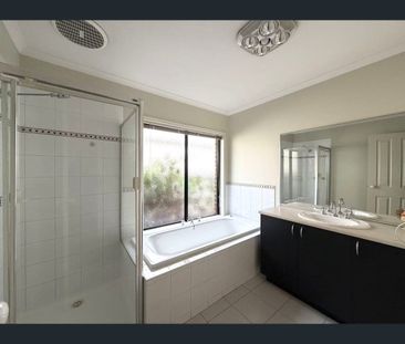 14 Satin Street, Bundoora, Vic 3083 - Photo 5
