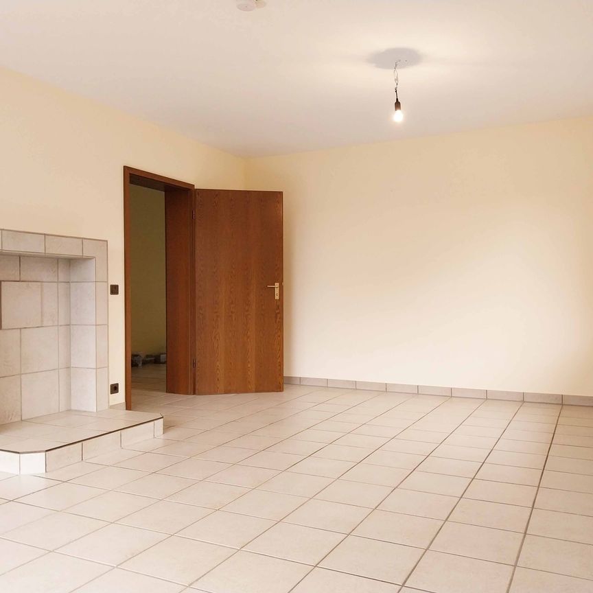 *Perfekt für 1-2 Personen!* Gepflegte 3-Zimmerwohnung mit Sonnenterrasse - Photo 1