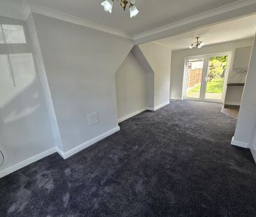 3 bed semi detached - Photo 6