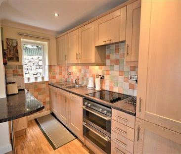 1 Bedroom Apartment To Let - Photo 3