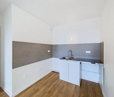 Location Appartement 2 pièces 42m² HAGUENAU 67500 - Photo 3