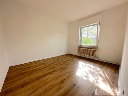 Charmante 2,5 - Zimmer Altbauwohnung in Dortmunder-Innenstadt - Photo 5