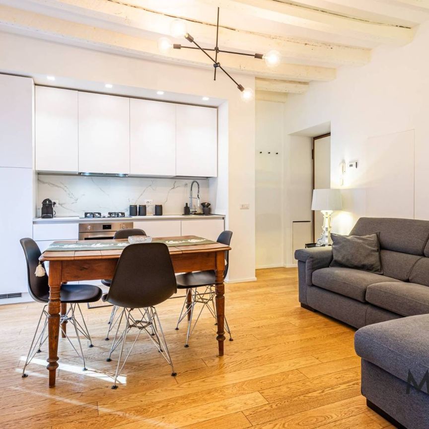 Bilocale viale Monte Nero 25, Porta Romana - Medaglie d'Oro, Milano - Foto 1