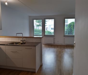 Hättkvarnsgatan, Järfälla - Photo 1