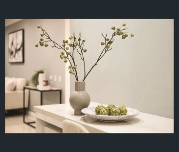 Private ! Quiet ! 215 sqm two bedroom garden apartment in Chatswood... - Photo 3