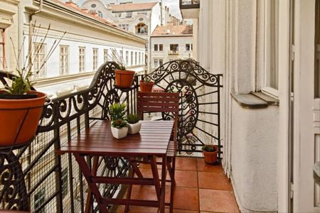 Kiadó felújított lakás - Budapest V. kerület - Photo 3