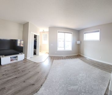 133 Seton Terrace Southeast, Calgary - Photo 4