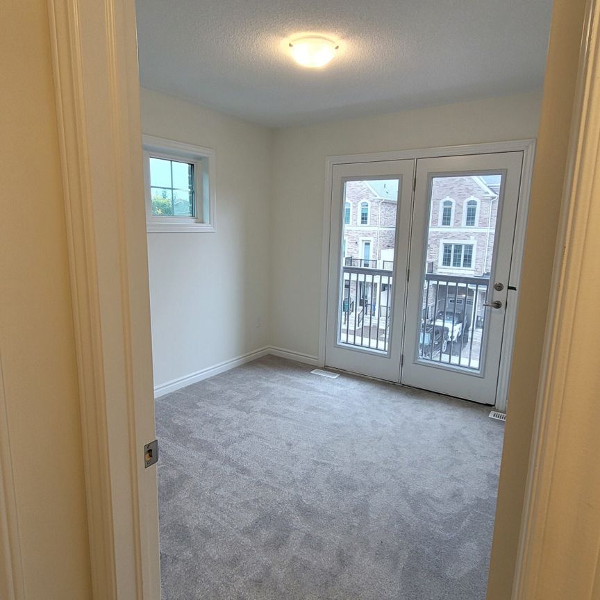 For Lease - 31 Thomas Frisby Jr Crescent, Markham, Ontario - Photo 1