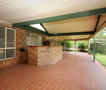 30 Harvey St Mount Lofty - Photo 1