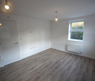 2 bedroom house to rent - Photo 3