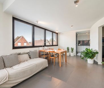 Leuk lichtrijk appartement met 2 slaapkamers en terras - Foto 3