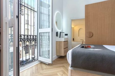 Antonia Díaz, Sevilla, Andalusia 41001 - Photo 3