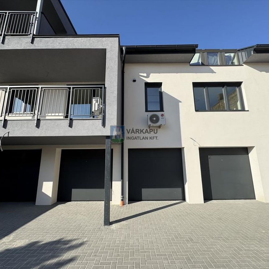 Kiadó luxus lakás - Székesfehérvár - Photo 1