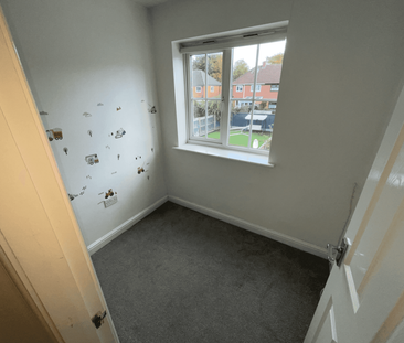 3 bedroom detached house to rent - Photo 2