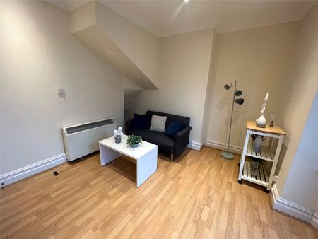 1 bedroom apartment to rent - Photo 3