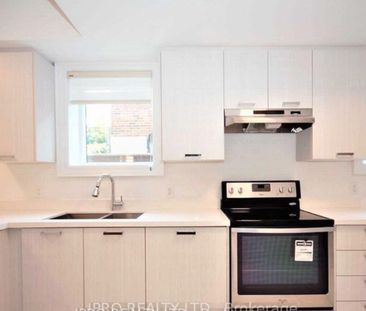 For Lease - 72B Gooderham Drive Unit# Lower 1, Toronto, Ontario - Photo 1