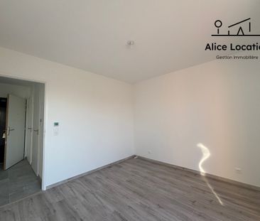 Location Appartement 2 pièces 42m² THONON LES BAINS 74200 - Photo 3
