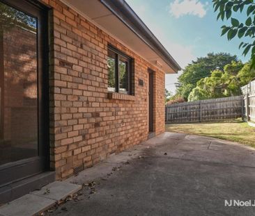 23 Taylor Road, MOOROOLBARK - Photo 1