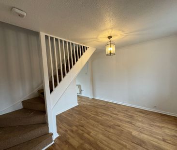 2 bed house to rent in Witham Close, Taunton, TA1 - Photo 4