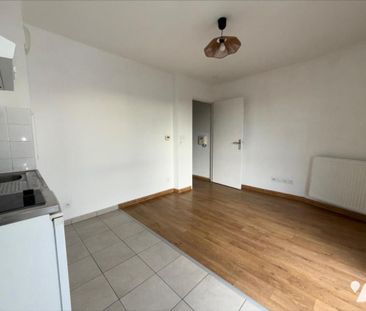 Beau T1 lumineux - le Petit-Quevilly - Photo 2