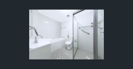 Spacious Townhouse With Everything Nearby - Photo 5