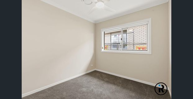 BRAND NEW METRICON HOME I MODERN FAMILY LIVING IN FLAGSTONE - Photo 1