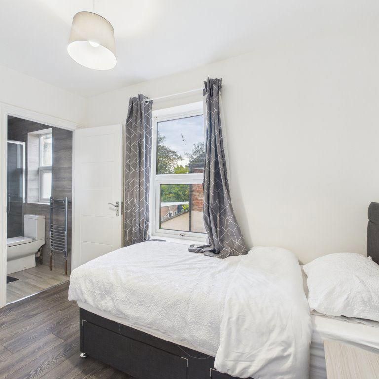 Property to rent - Photo 1